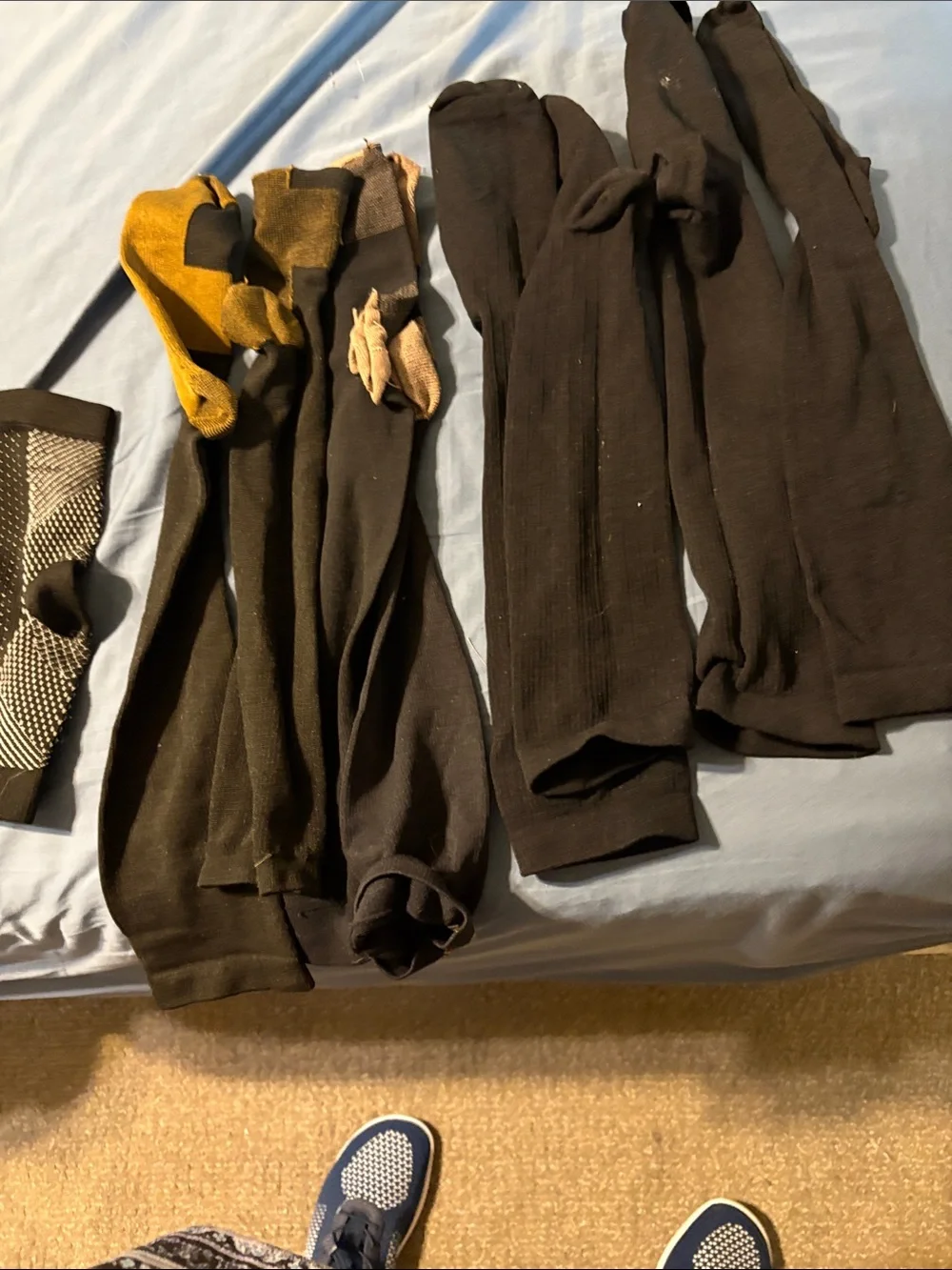 Unisex Black compression socks, 4 closed toe, 2 open toe. Worn very little.
